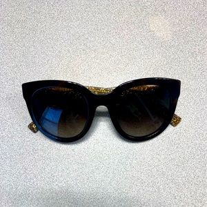 Marc Jacobs sunglasses